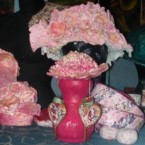 La materia prende forma e teoria del metamorfismo cromatico La materia prende forma e teoria del metamorfismo cromatico