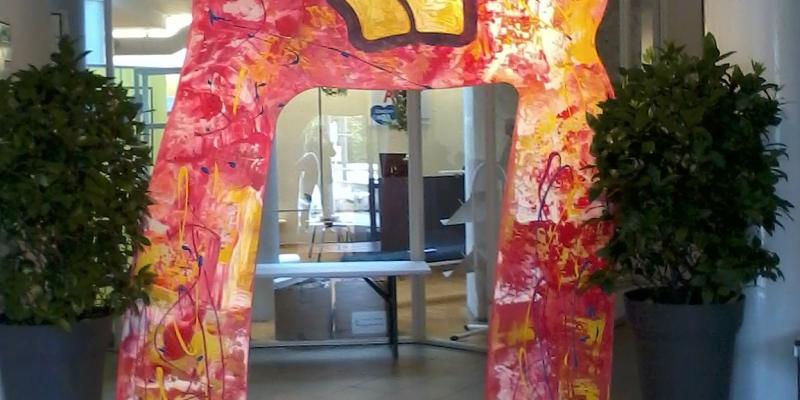 Door for the children's town Freitopia Door for the children's town Freitopia