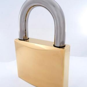 Giorgio Laveri. Blow-Up