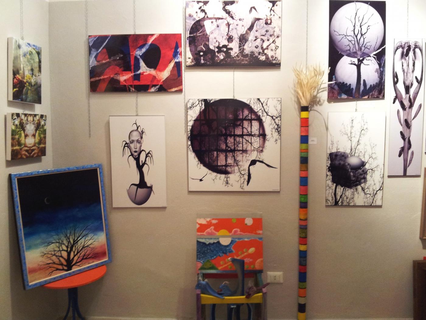 ALBERI , SOLO ALBERI , AMATI ALBERI .