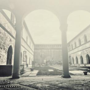 The Castle 1 (Milan New Gothic Series)