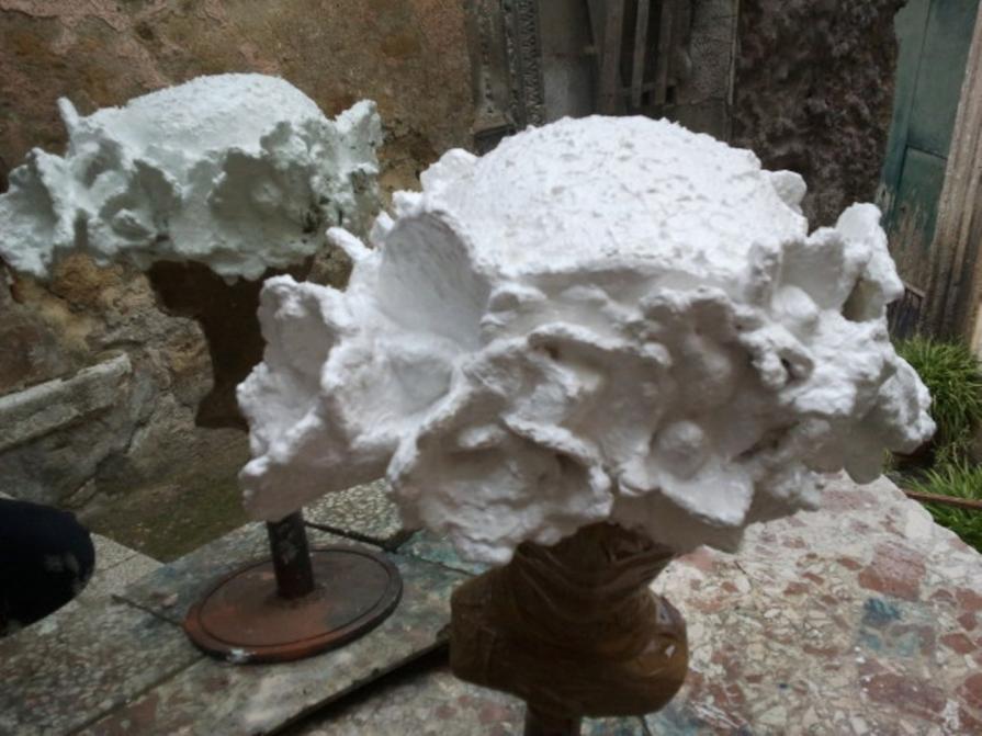 La materia prende forma e teoria del metamorfismo cromatico