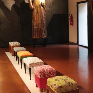 È QUI. Un percorso fra luoghi, persone e arte 