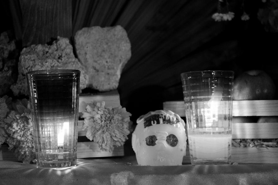 Dia de Muertos 3 El Altar