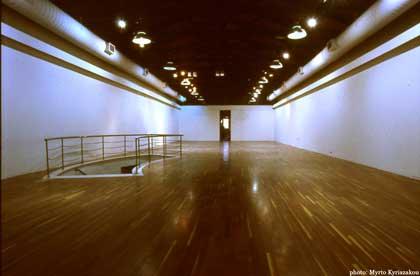 SANDRA D'ANGELO ESPONE AL TECHNOLPOLIS ATHENSART /GRECIA