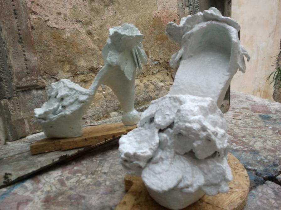 La materia prende forma e teoria del metamorfismo cromatico