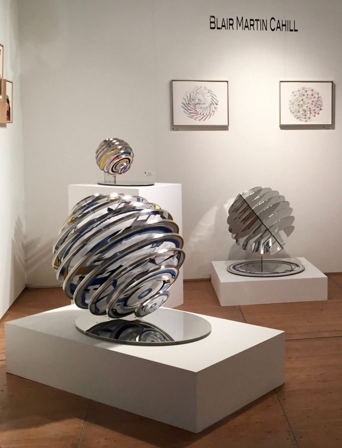 3 Spheres, Gallery View