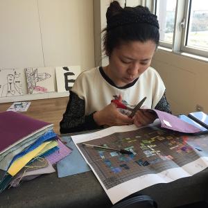 È QUI. Un percorso fra luoghi, persone e arte 