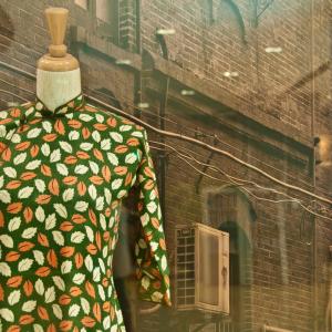 China. Shanghai. Contrasti tra nuovo e antico 1/2