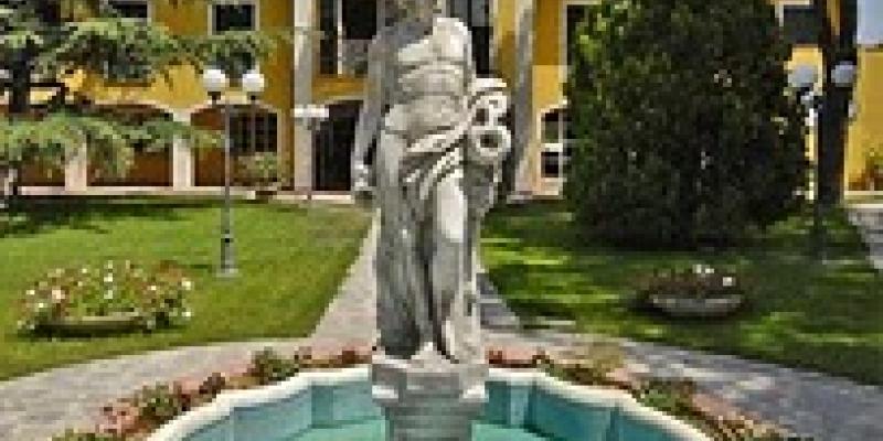 Variazioni Cromatiche Variazioni Cromatiche