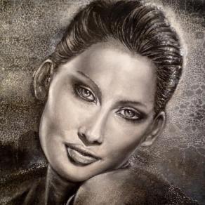 Penelope occhi azzurri tra il bagnoschiuma.