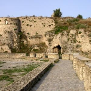 Italia. Calabria. Gerace storia di pietre (1)