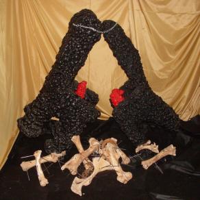 LOVE - Grown Love-Variation, Detail horseshoe, chain, 2010