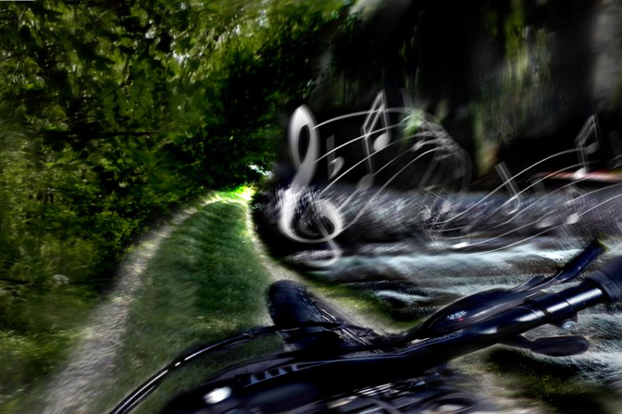 fra azzano e corticelle sento della musica!!! Era la sinfonia in blues dell acqua che scorreva nel Fiume . Mella.