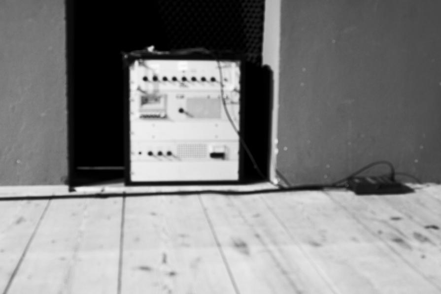 Negli  spazi  del  Lolli  ( ready-made )