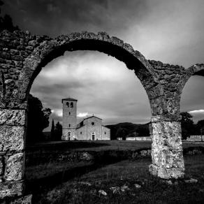 Castel S.Vincenzo; Molise