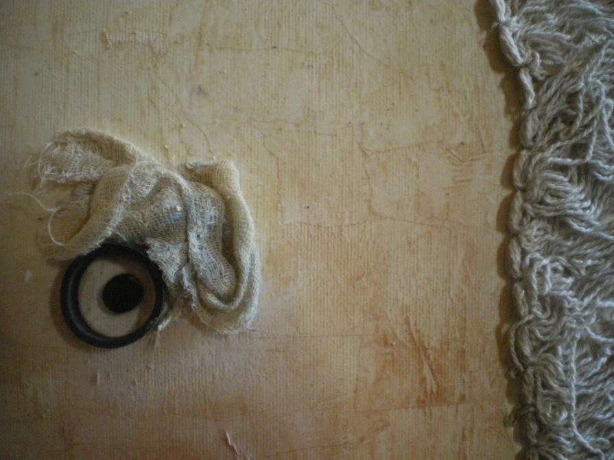 Non hanno pane? perchè non mangiano brioches? - particolare