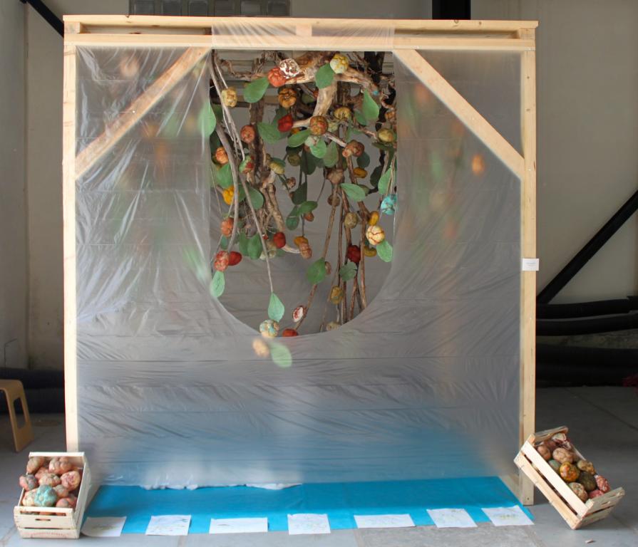 vuoi una vita rose e fiori? Chiuditi in una serra!