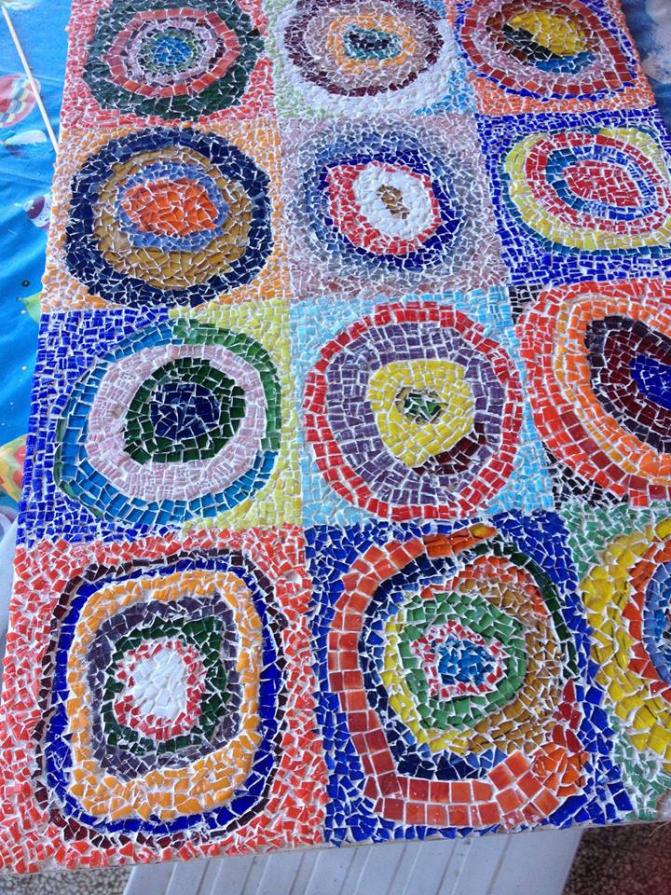 circles in the water