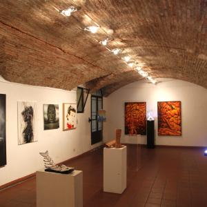 DOPPIO VERNISSAGE A CORTE ISOLANI (BOLOGNA)
