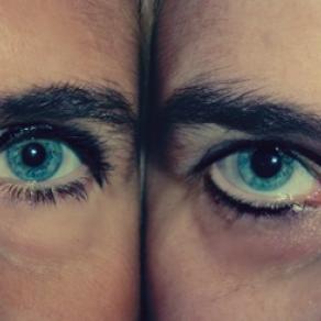 Sfaccettature di un viso di donna