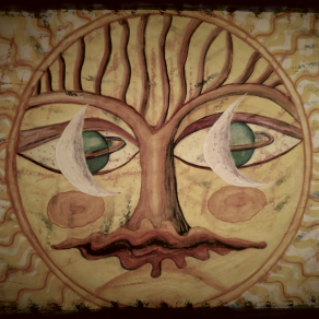 Profilo del sole con albero e pianeti