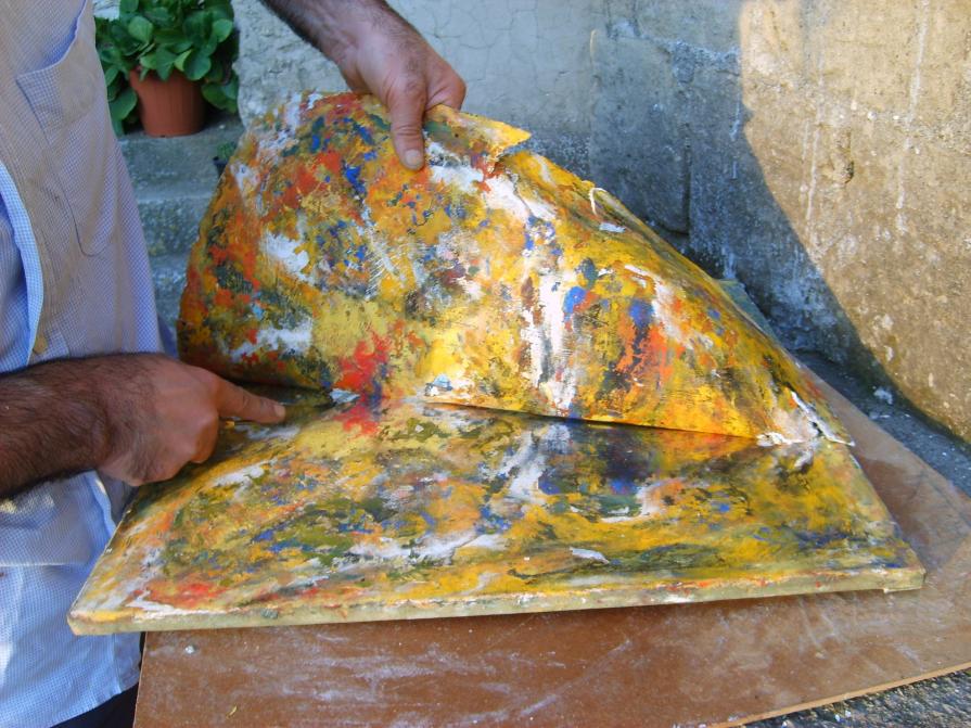 La materia prende forma e teoria del metamorfismo cromatico