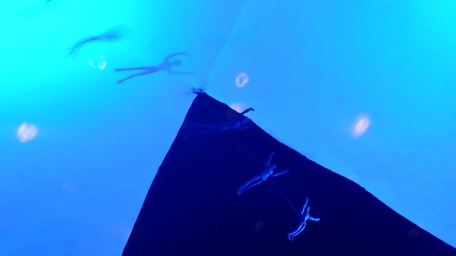 Anime sospese-istallazione di Sergio Treglia