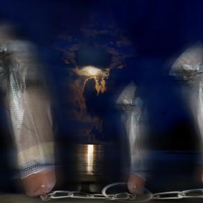 con il mare calmo proseguono gli sbarchi notturni ..