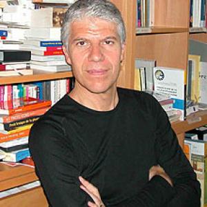 You See Me - 3rd edition of Visible White Photo & Video Prize You See Me - 3rd edition of Visible White Photo & Video Prize